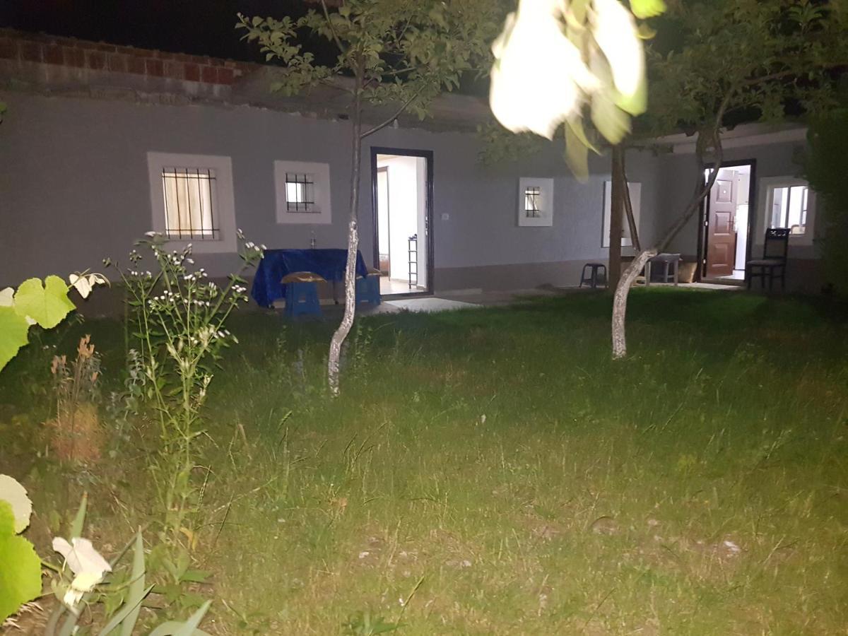 Bujtina Sherifaj Valbone Zewnętrze zdjęcie