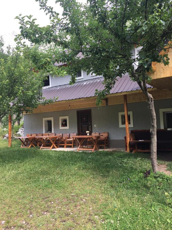 Bujtina Sherifaj Valbone Zewnętrze zdjęcie
